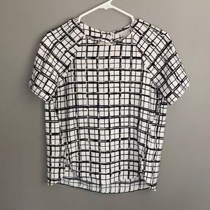 H&M- checkered t-shirt